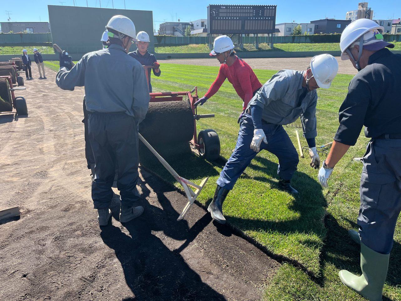 一枚が大きいので大変な作業です。